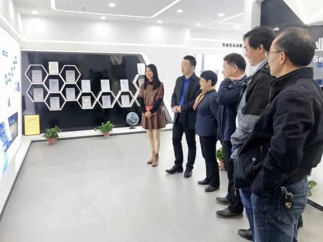 熱烈歡迎合肥市經(jīng)信委科技處項(xiàng)處長一行蒞臨博天亞調(diào)研