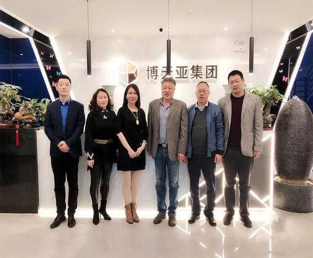 熱烈歡迎市教育局、市經(jīng)信局領(lǐng)導(dǎo)蒞臨博天亞調(diào)研！